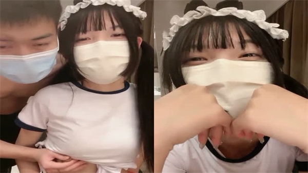 双马尾运动服苗窕妹子让两个小伙轮流操